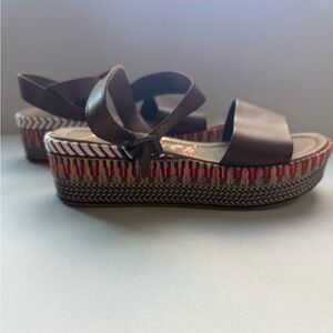 Blowfish Women's Size 8 1/2 Brown and Red Platform Sandals with Woven Sole